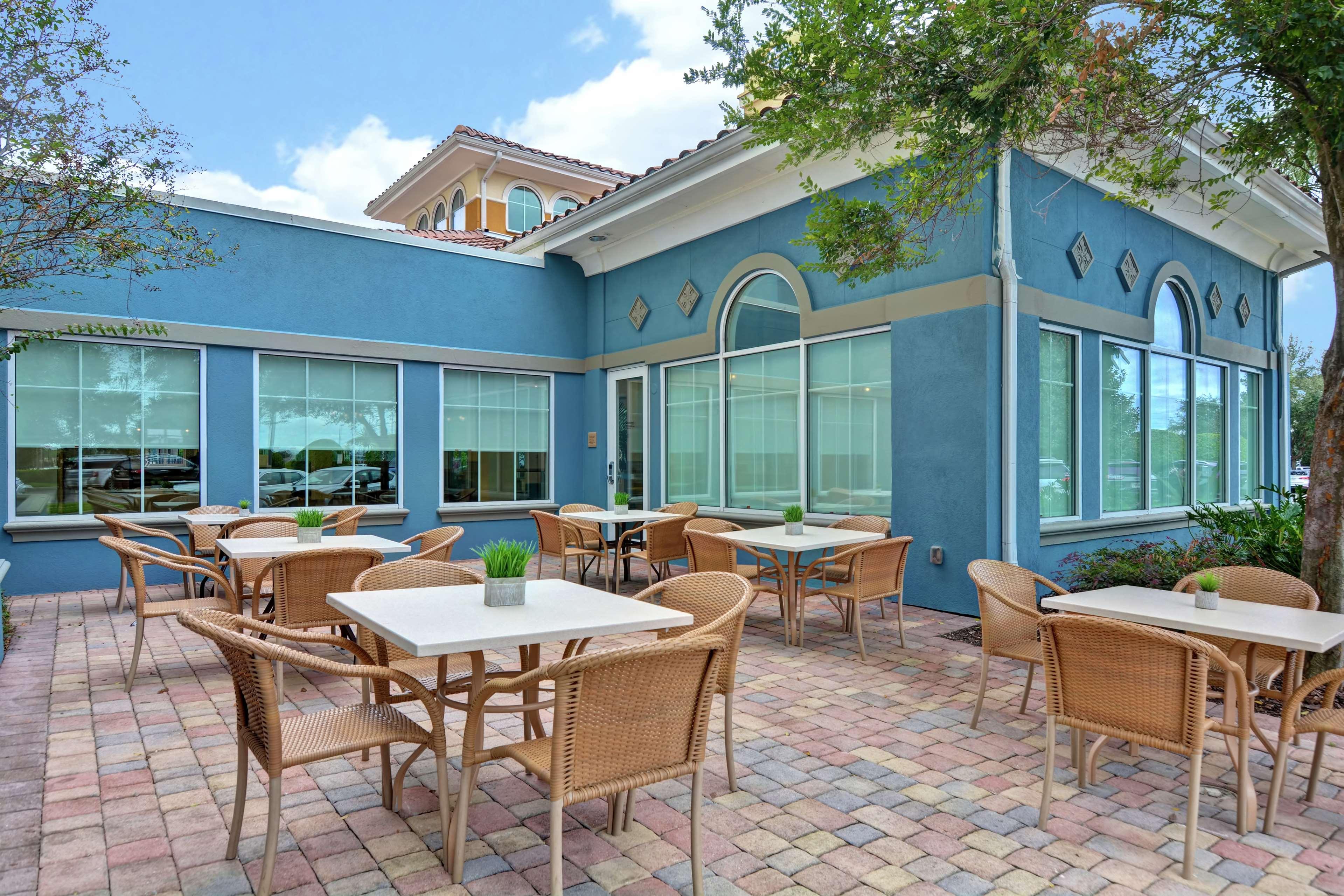 Hilton Garden Inn Orlando Lake Buena Vista Extérieur photo
