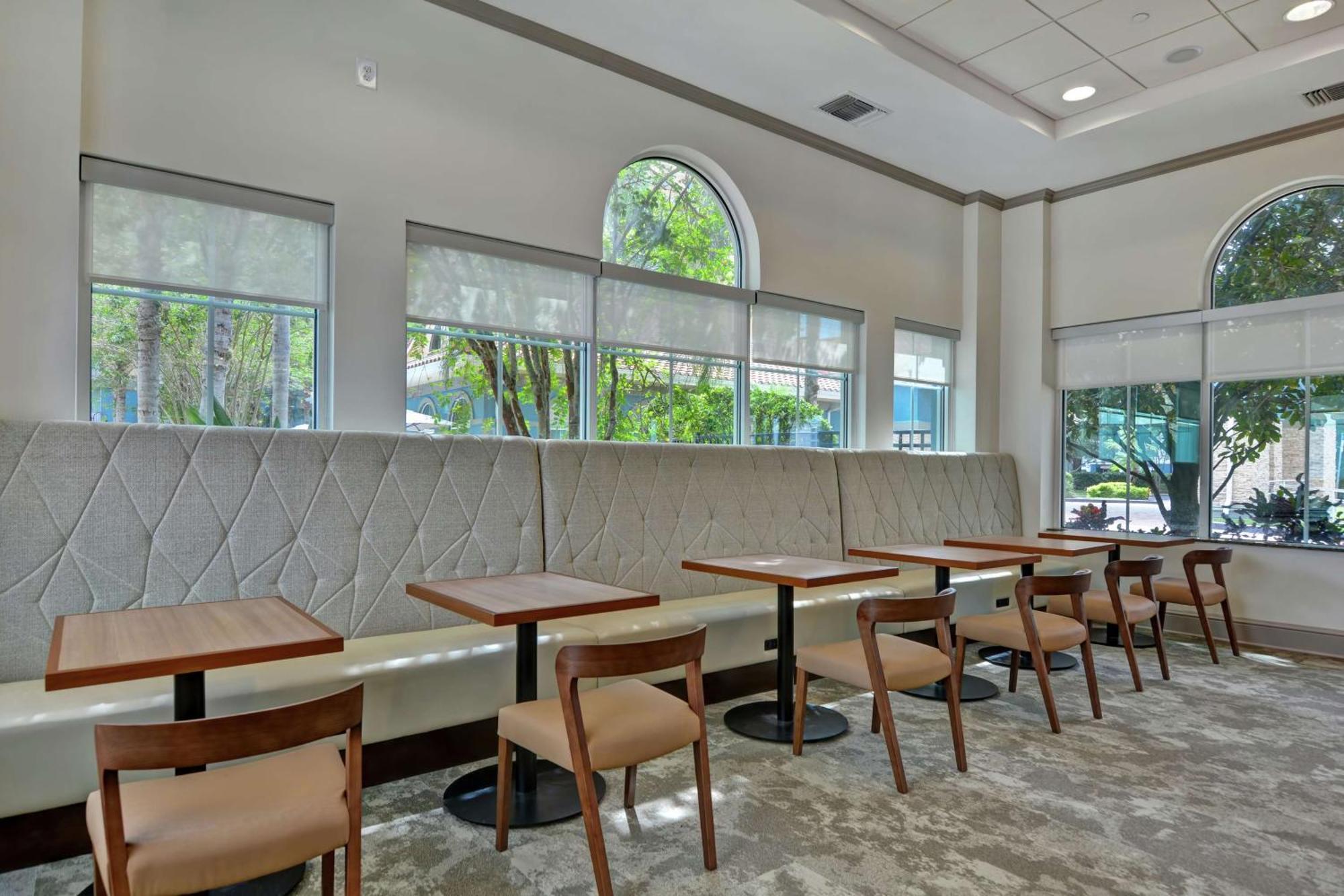 Hilton Garden Inn Orlando Lake Buena Vista Extérieur photo